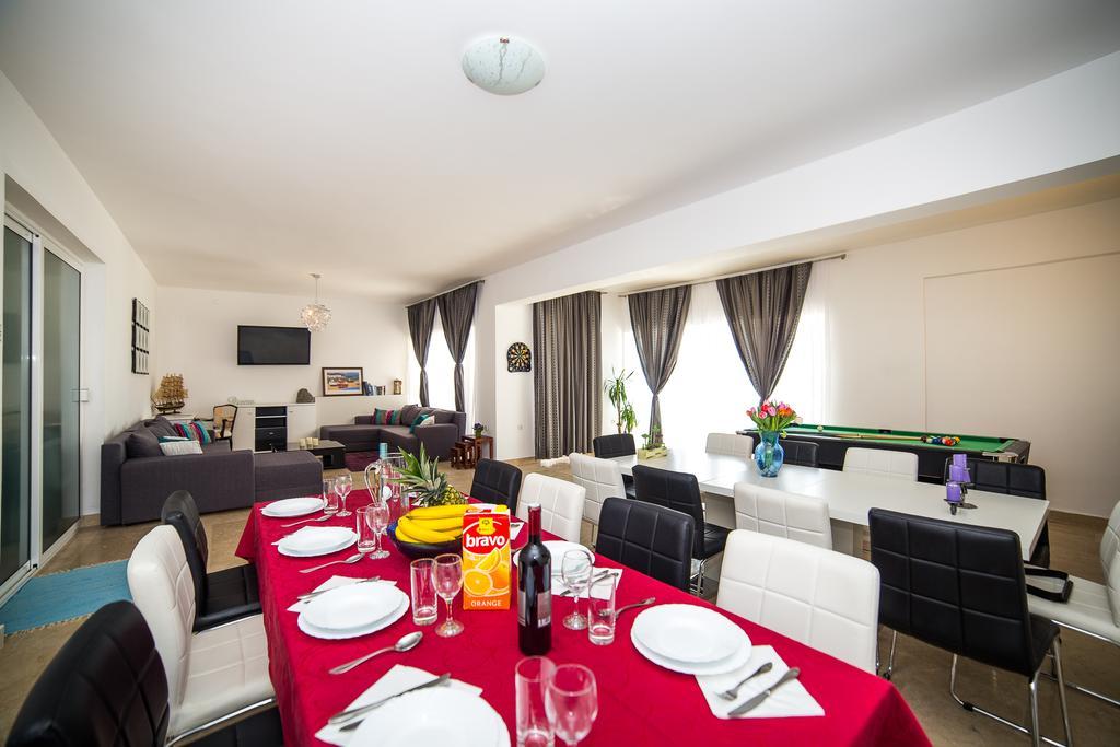 Holiday Home White House Ποντστράνα Εξωτερικό φωτογραφία