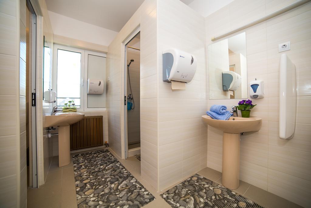 Holiday Home White House Ποντστράνα Εξωτερικό φωτογραφία